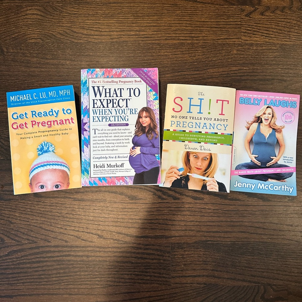 Pregnancy bundle of books (4)